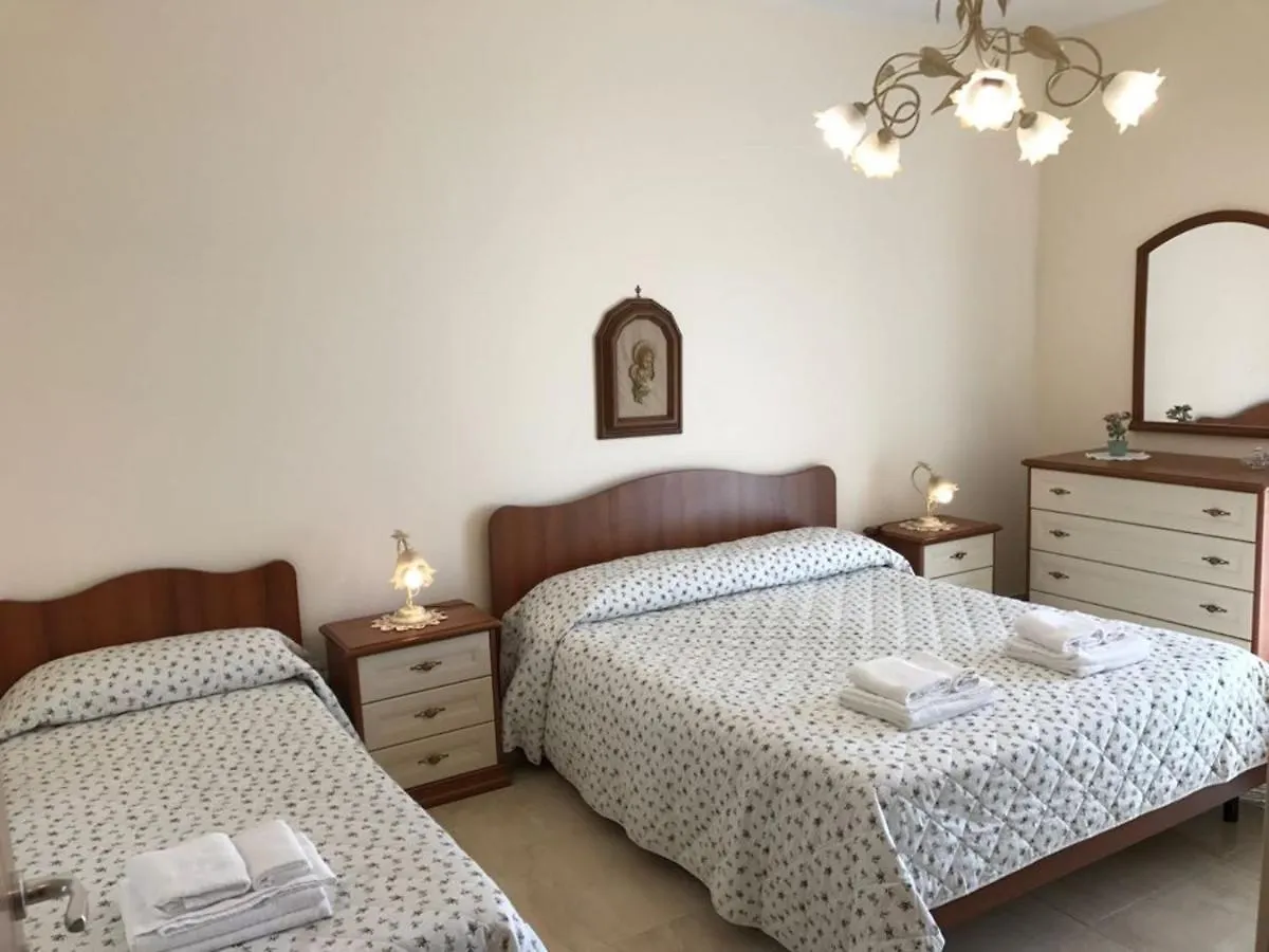 **  Aparthotel Etna Royal View Trecastagni Italien