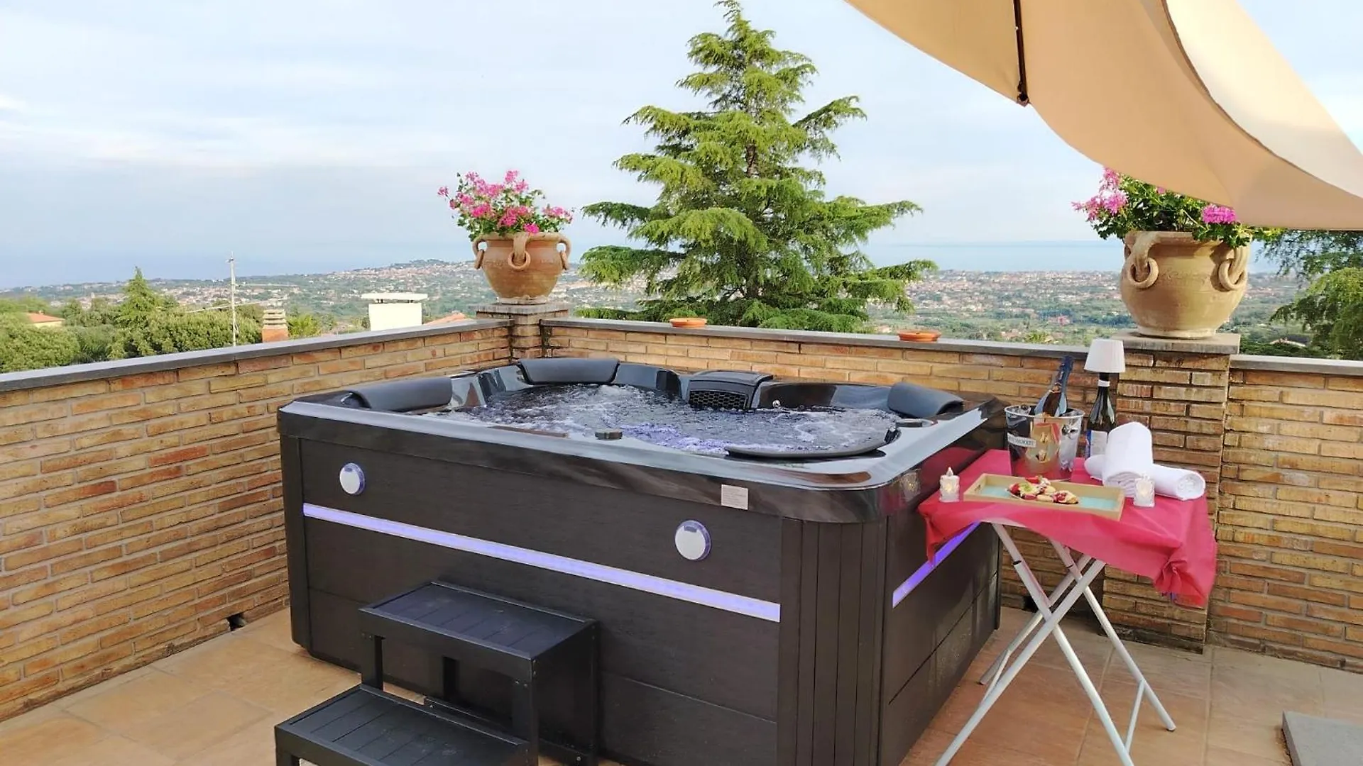 Aparthotel Etna Royal View Trecastagni Italien