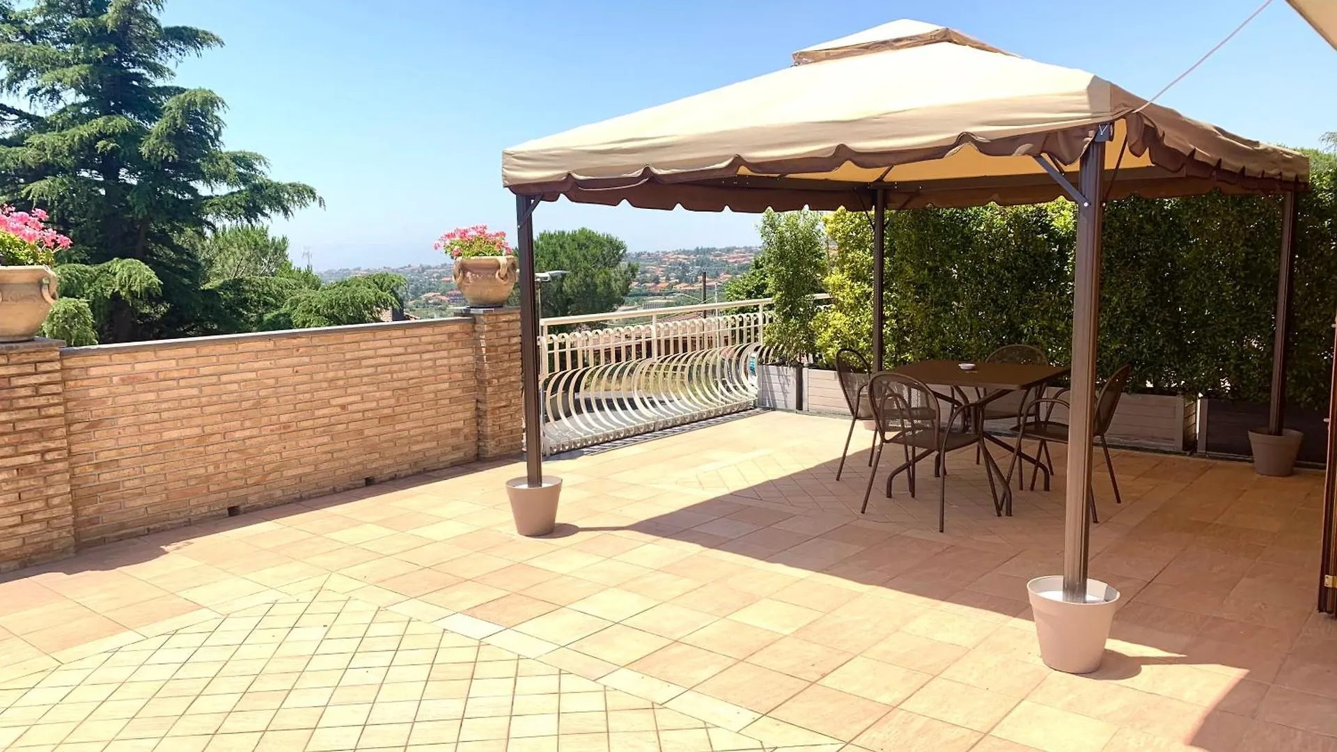 Aparthotel Etna Royal View Trecastagni