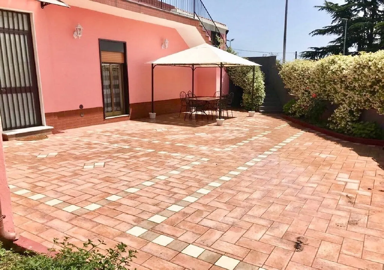 **  Etna Royal View Apart otel Trecastagni İtalya