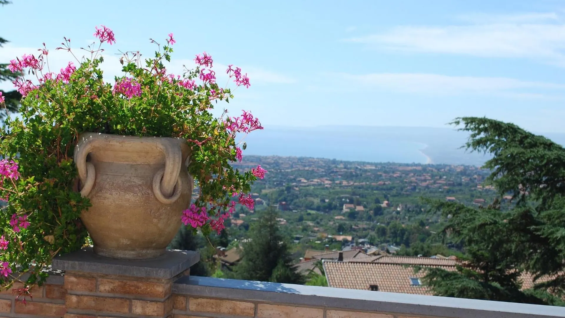 Etna Royal View Aparthotel Trecastagni