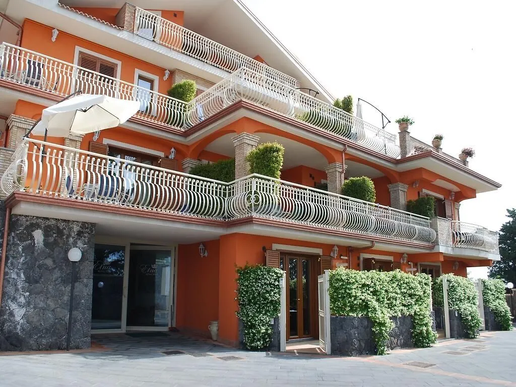 Etna Royal View Aparthotel Trecastagni 2*,